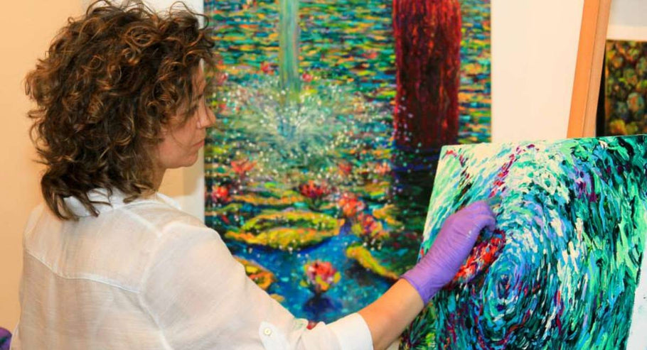 The World’s Best Finger Painter Wants You To Stop Praising Your Kid